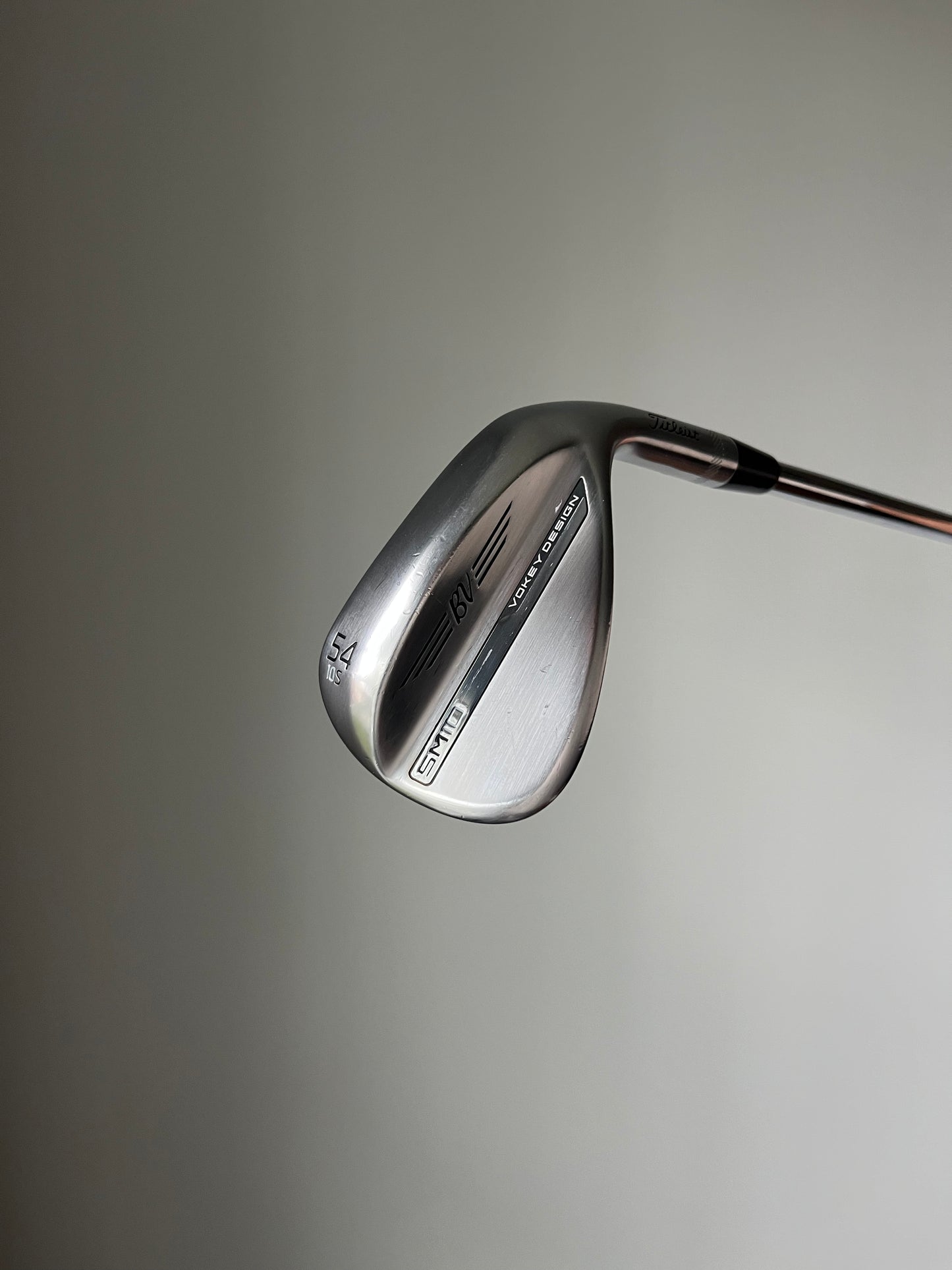 Titleist Vokey SM10 54° Wedge (10S Grind)